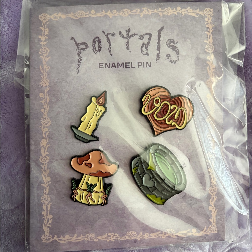 Melanie Martinez Void Pin Set